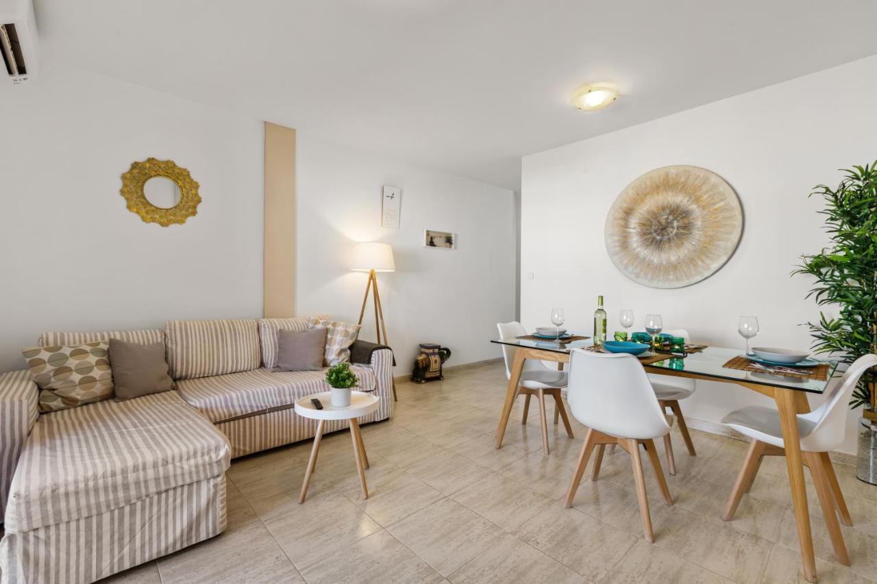 Casa Conchita. Relax, Diversion Y Playa. Playa Honda  Buitenkant foto